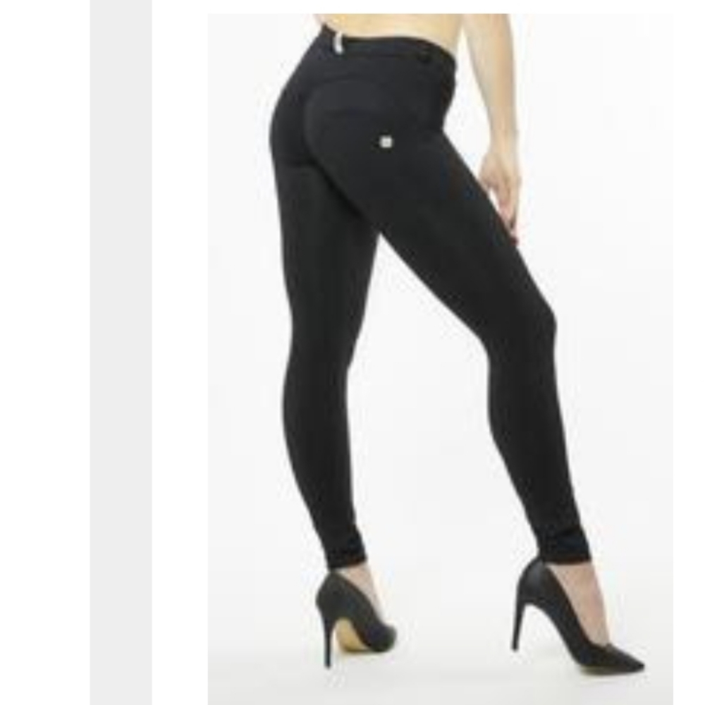 Livify Freddy WR. UP pants